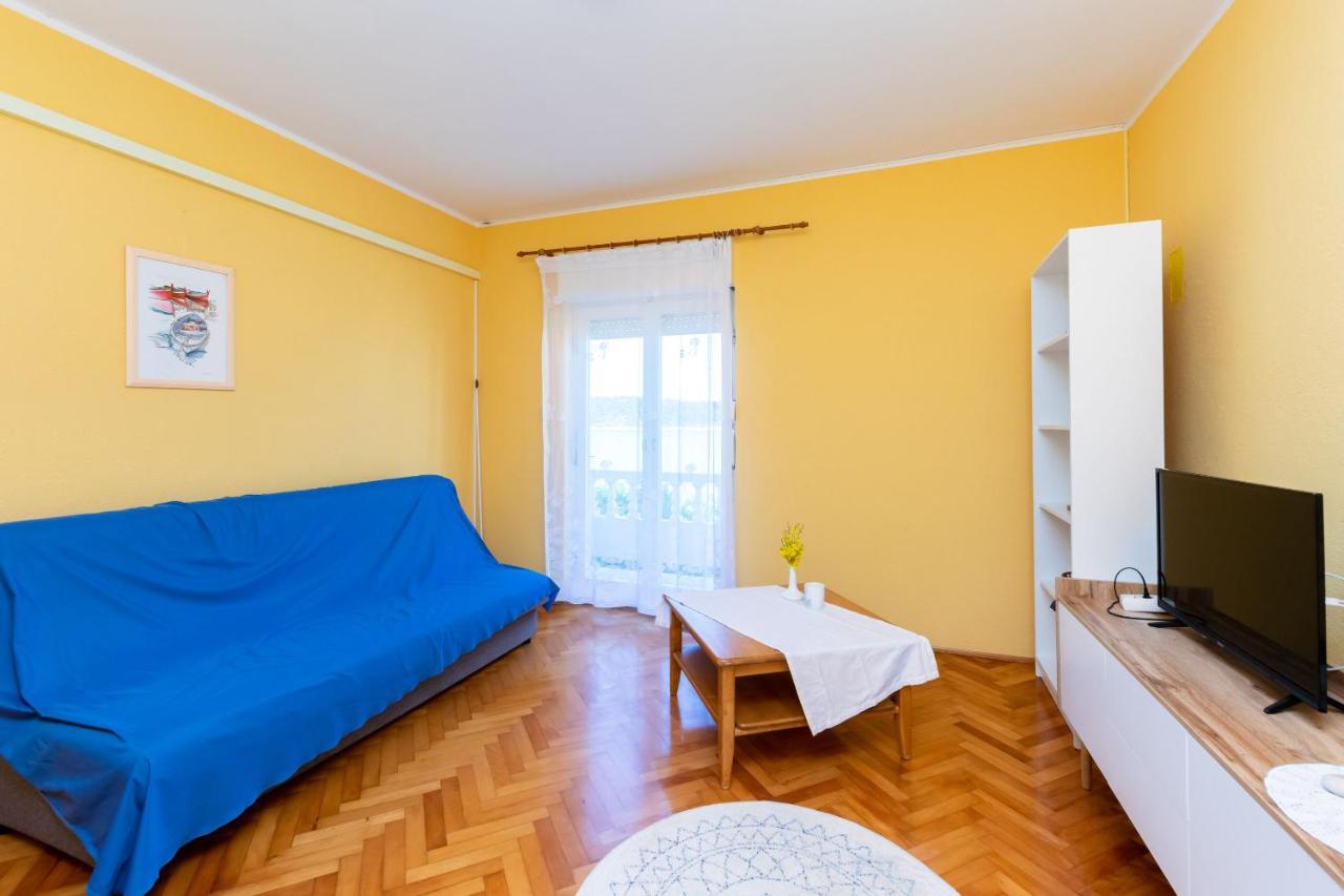 Apartments Biserka Barbat na Rabu المظهر الخارجي الصورة